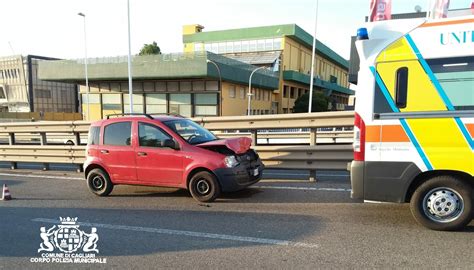 Incidente Sull Asse Mediano Auto Contro Autocarro Cagliari Vistanet