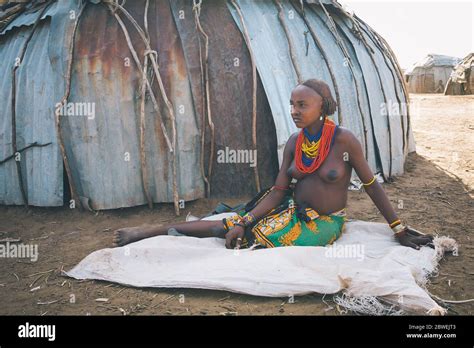 Omorate Omo Valley Ethiopia May 11 2019 Woman From The African