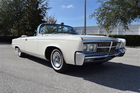 1965 Chrysler Imperial | Orlando Classic Cars