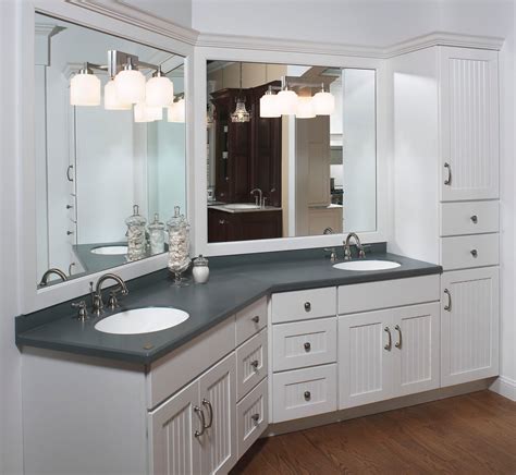 Our Showroom Classique Cuisine New York Par Lakeville Kitchen And Bath Houzz