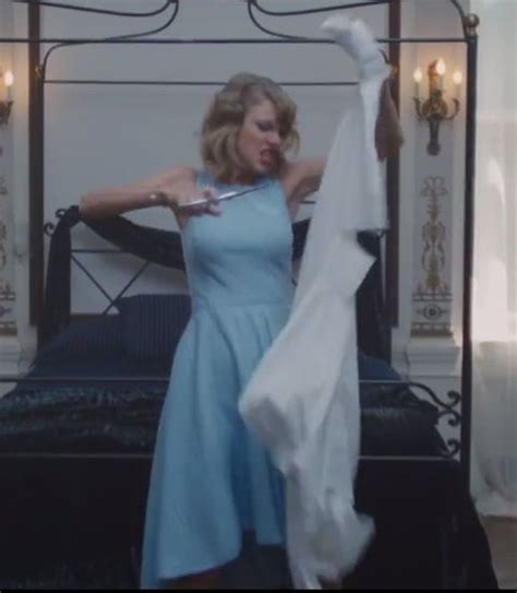 Taylor Swifts Blank Space Outfits