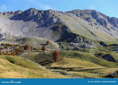 Parque Nacional De Abruzzo Lazio E Molise Vista Das Montanhas Do