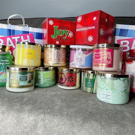 Nến Thơm Chính Hãng Bath Body Works 3 bấc 411g 14 5 oz Shopee Việt Nam