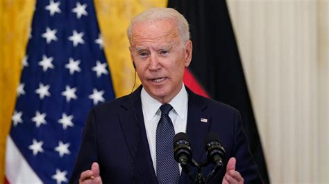 Us Pr Sident Biden Corona Falschinformationen Auf Facebook Bringen