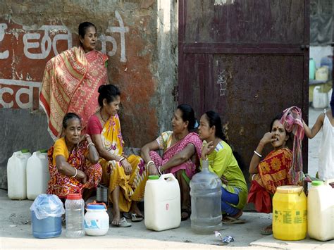 Delhi Is Craving For Drop Of Water See Water Crisis Of Capital In These