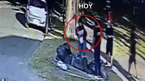 Video El Momento En Que La Mujer Abandonaba En La Basura Al Bebé Que Acababa De Dar A Luz