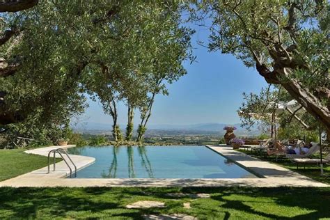 Countryside Hotels in Tuscany to Spoil Yourself | Where To Go In