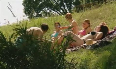 Naked Šárka Vaňková in Panic je nanic