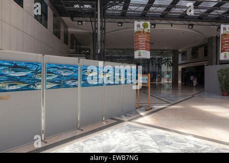 Entrance hall at the FAO headquarters in Rome, Italy Stock Photo - Alamy