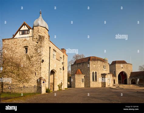 The Friars Aylesford Priory Kent Stock Photo - Alamy