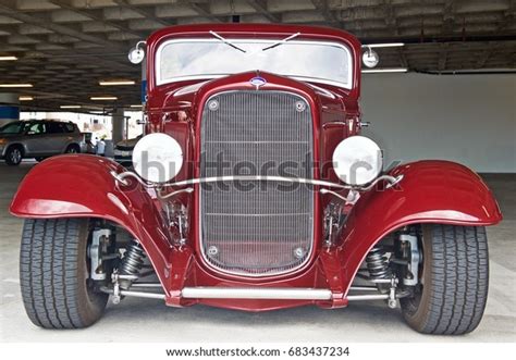 Hundred Hot Rod Rear View Royalty Free Images Stock Photos Pictures Shutterstock