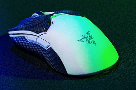 Razer Viper V2 Pro is one ultra-lightweight wireless gaming mouse - Yanko Design