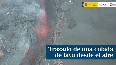 El trazado de una colada de lava del volcán de La Palma desde el aire