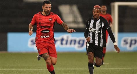 Botafogo igualó con Patronato pero clasificó a los octavos de final de