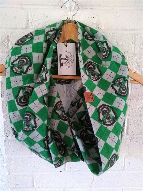 Harry Potter Scarves Hogwarts House Slytherin Flannel Hooded Infinity Scarf Harry Potter Scarf