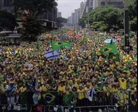 ‘ato Pela Democracia Reuniu 750 Mil Pessoas Na Avenida Paulista A