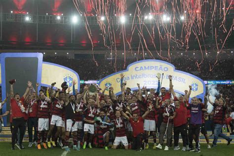 Quantas vezes o Flamengo foi campeão da Copa do Brasil Veja lista de