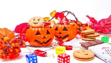 ハロウィンお菓子レシピ30選｜手作りは人気の簡単レシピで♪｜きになるきにする