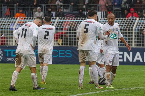 Foot Lacfc B Valide Son Maintien En Régional 1 Charente Librefr