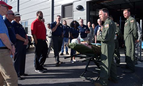 Honorary Commanders Visit 433rd Medical Group Facilities Joint Base