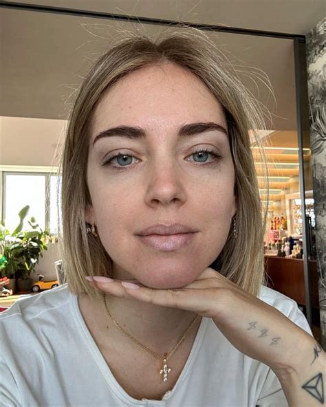 Chiara Ferragni E La Foto Senza Trucco La Rivoluzione Social Della