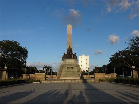 20 Old And New Photos of Key Philippine Landmarks