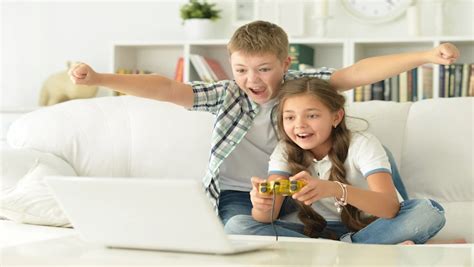 How to Choose Safe and Educational Computer Games for Your Kids