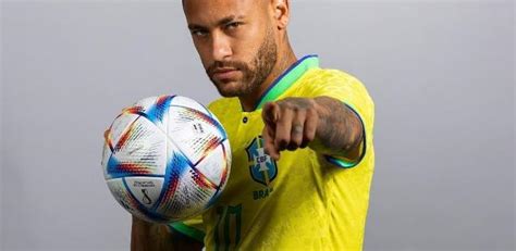 Neymar está na lista dos atletas mais ricos de todos os tempos veja