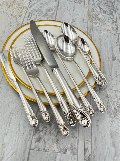 Estate International Sterling Spring Glory Flatware Set In Bakelite Silverware Chest Service