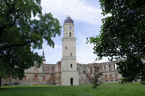 Ruiny Zamku W Strzelcach Opolskich Fundacja Dla Dziedzictwa