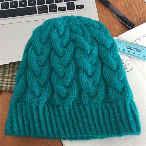 Toque Knitting Pattern