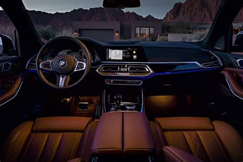 BMW revela detalhes do cockpit digital do Série 3 X5 e Z4