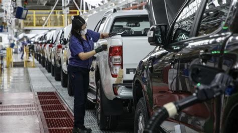 En 2023 Los Automotrices Que Aumenten Su Exportación Quedarán Exentas