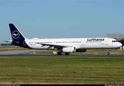 D AIRY Lufthansa Airbus A321 131 Photo by Björn Huke ID 1596950