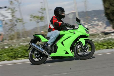 Probamos La Esperada Kawasaki Ninja 250r