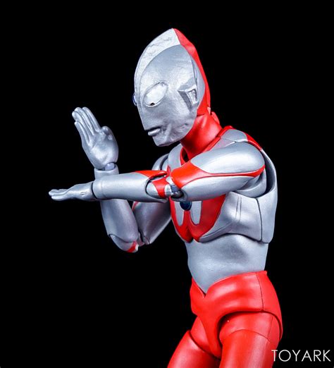 Sh Figuarts Ultraman A Type Toyark Photo Shoot The Toyark News