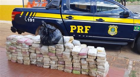 Prf Prende Condutor Na Br 316 E Apreende Carregamento De Cocaína