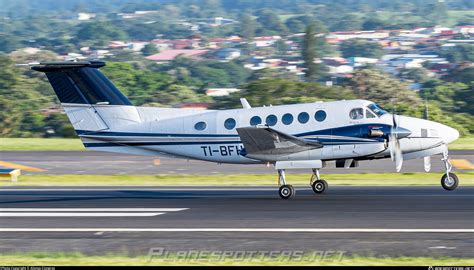 Ti Bfh Private Beechcraft King Air Photo By Alonso Cisneros Id