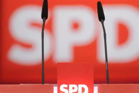 Erstmals Doppelspitze Im Spd Unterbezirk Neustadt Bad D Rkheim