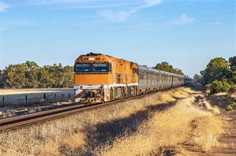 The Longest Train Journeys in the World - Discovery UK