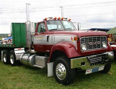 Gmc 9500picture 7 Reviews News Specs Buy Car