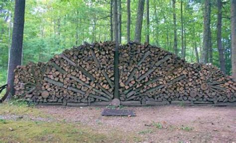 27 Awesome Examples of Firewood Stacking Art | KLYKER.COM