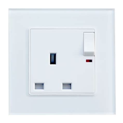 13a British Standard Single Switch Socket Outlet White Qlite Direct