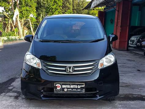 Dp 3jt Honda Freed PSD 2009 Matic Mobil Bekas 911885351