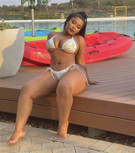 New Hot Sexy S Eemah Bikini Pics