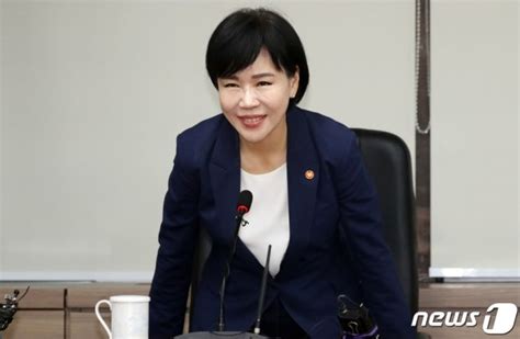 임기 채운 전현희 후쿠시마 오염수 방류 저지에 힘 보탤 것 머니투데이