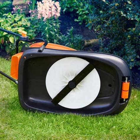 Lawnmaster 1500w 33cm Electric Hover Mower Collect And Grass Trimmer Set