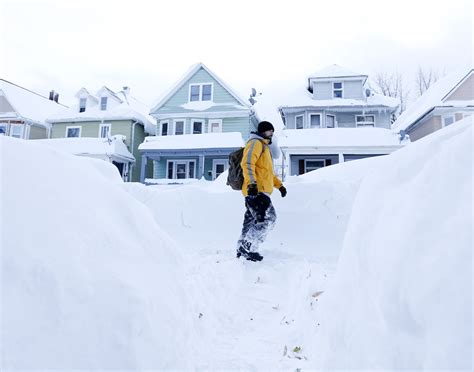 New York Extreme Snow Storm Pictures Reveal Aftermath As Residents Brace For More Today