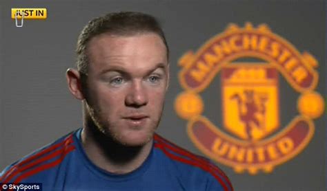 Wayne Rooney Insists Manchester United Stars Are Fighting For Louis Van