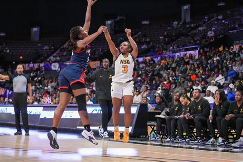 No 15 Norfolk State Takes On No 2 Stanford In Round One Of The NCAA